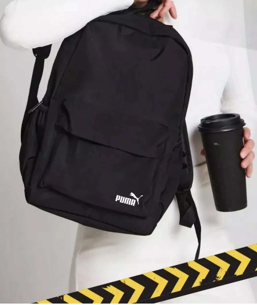 حقيبة ظهر مقاومة للماء بتصميم عملي