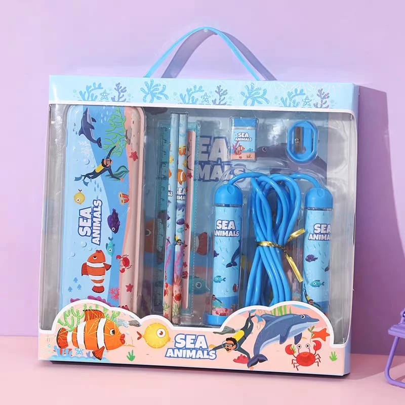 طقم قرطاسية للأطفال