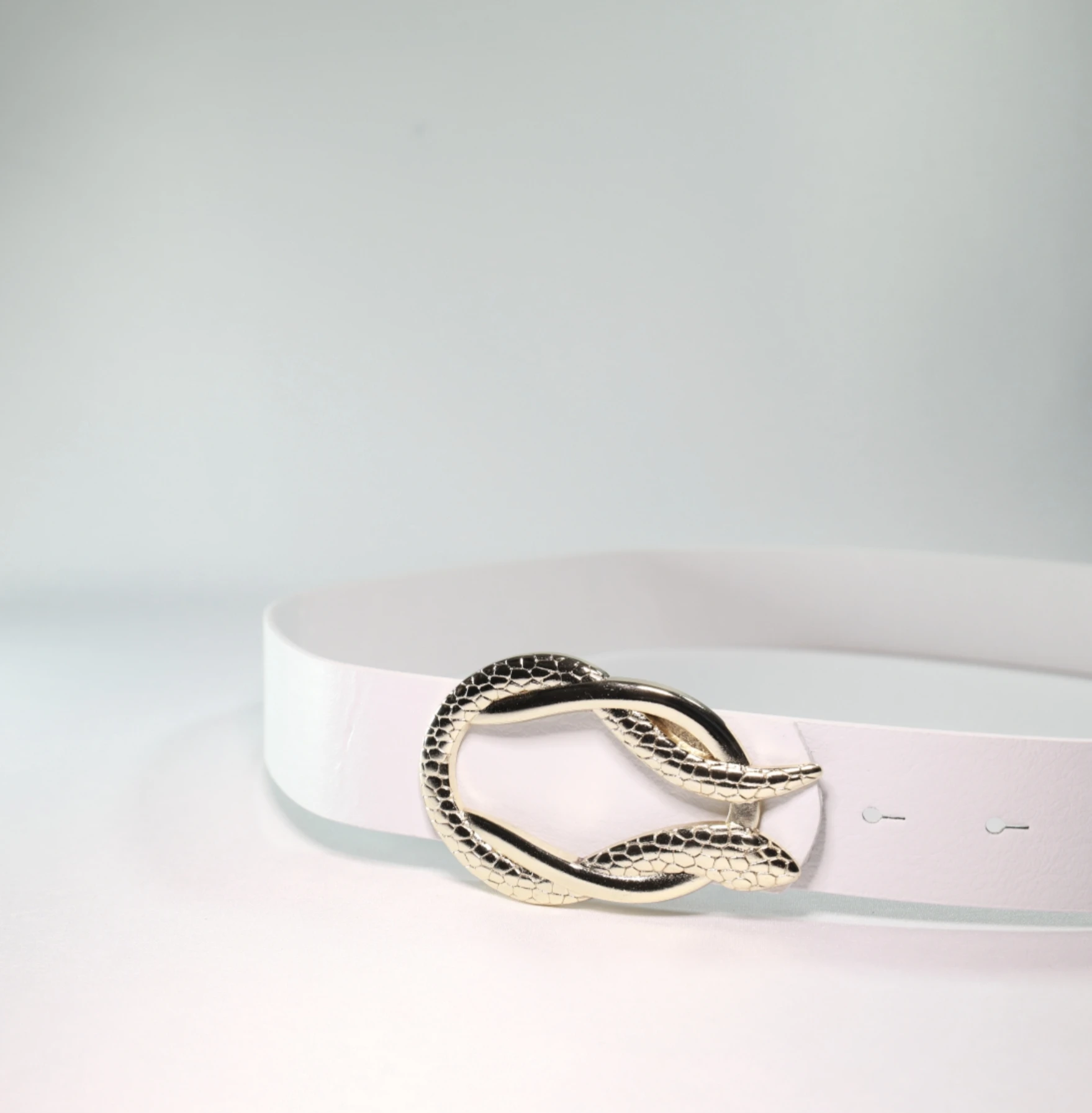 حزام نسائي أنيق